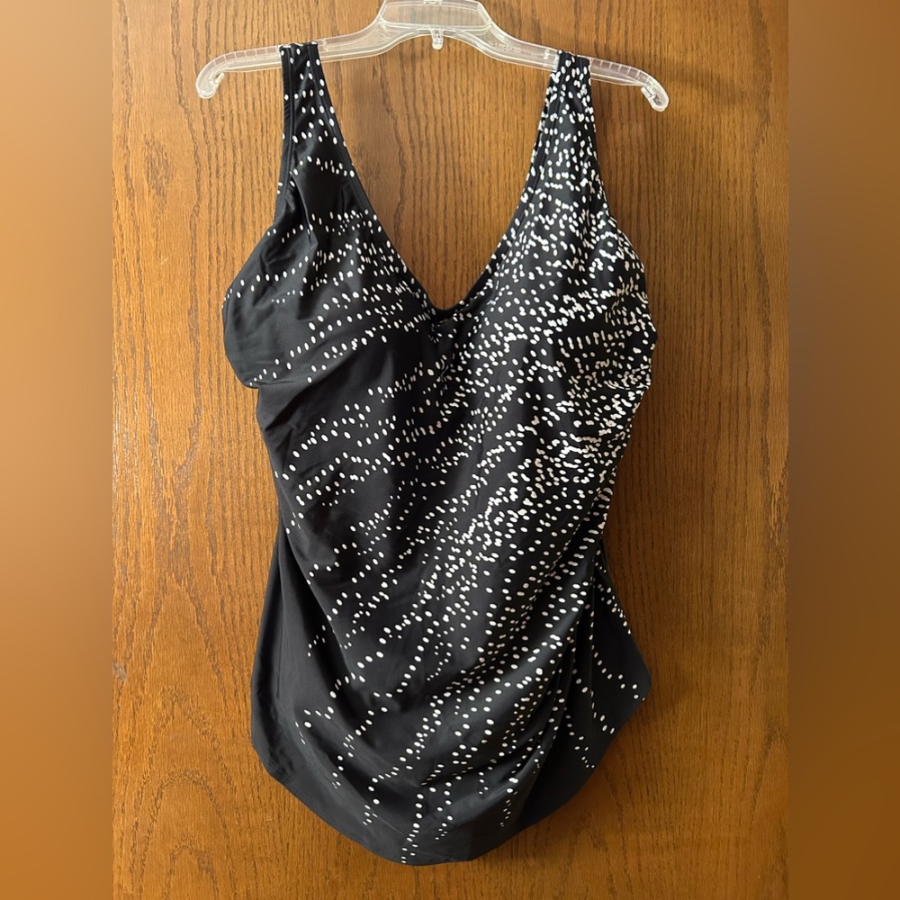 New Swimsuits for All Polka Dot  Sarong Front One Piece Swimsuit Size 20
